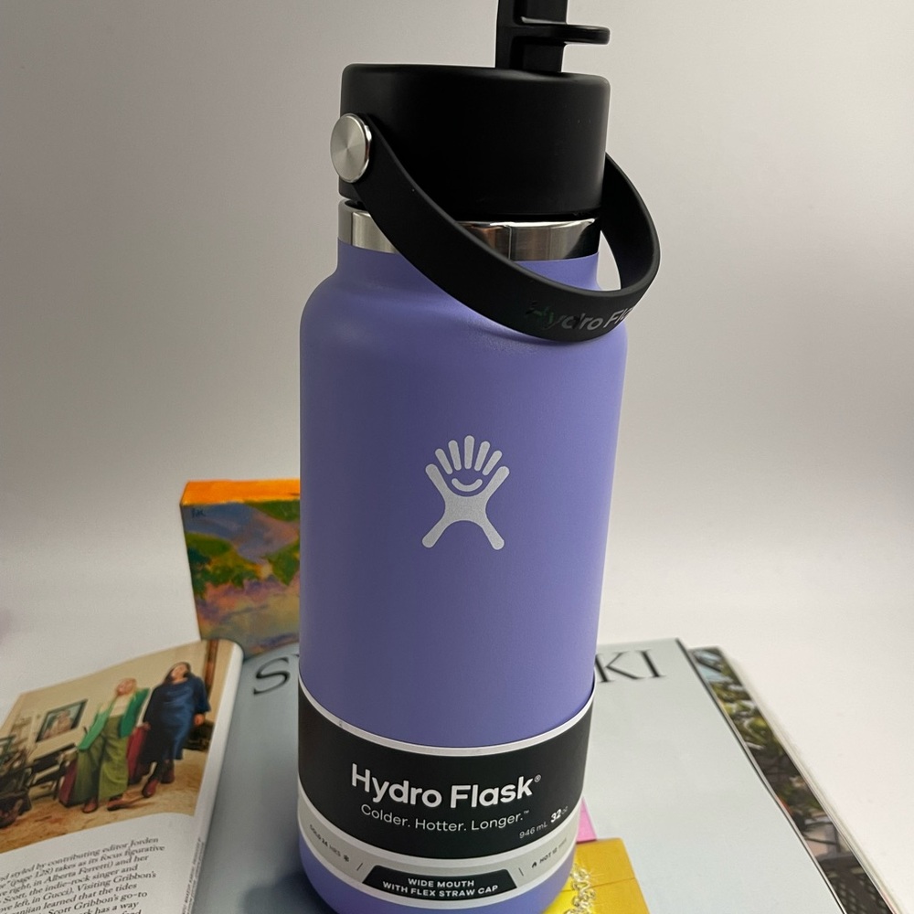 New Hydro Flask Wide flex straw cap 32 oz. Bottle